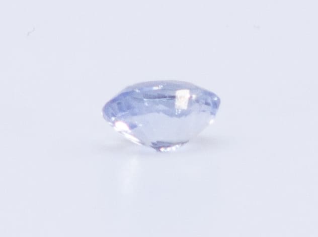 0ct Light Blue Sapphire VVS Oval Shape (6x4.5x3.2 mm) Unheated gemstone from Sri Lanka