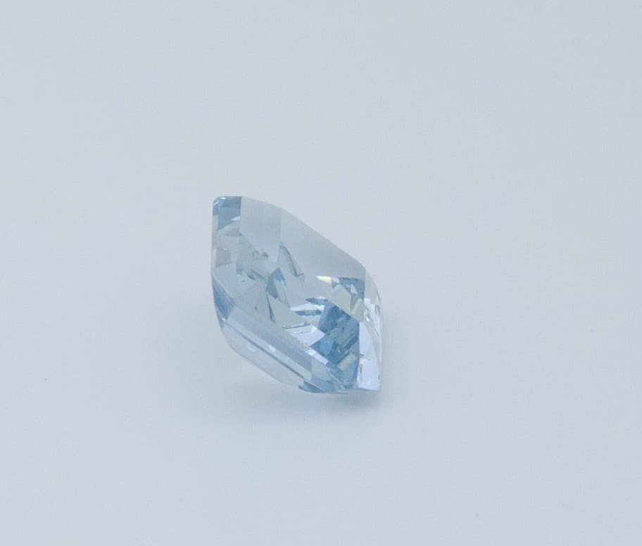 6.5ct Light Blue Spinel Flawless (fl) Emerald Shape (10x11.09x5.9 mm) Unheated gemstone from Sri Lanka