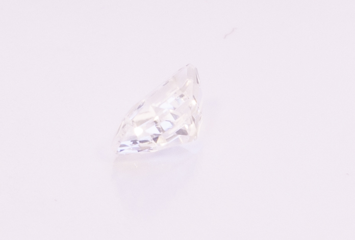 1.8ct White Sapphire SI1 Emerald Shape (9.3x4.5x4 mm) Unheated gemstone from Sri Lanka
