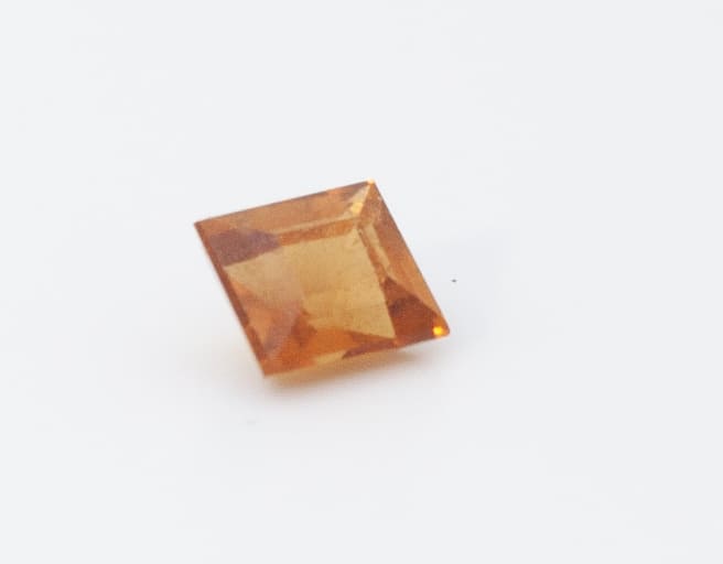1.2ct Orange Citrine VVS Asscher Shape (5.9x5.3x3.9 mm) Unheated gemstone from Sri Lanka
