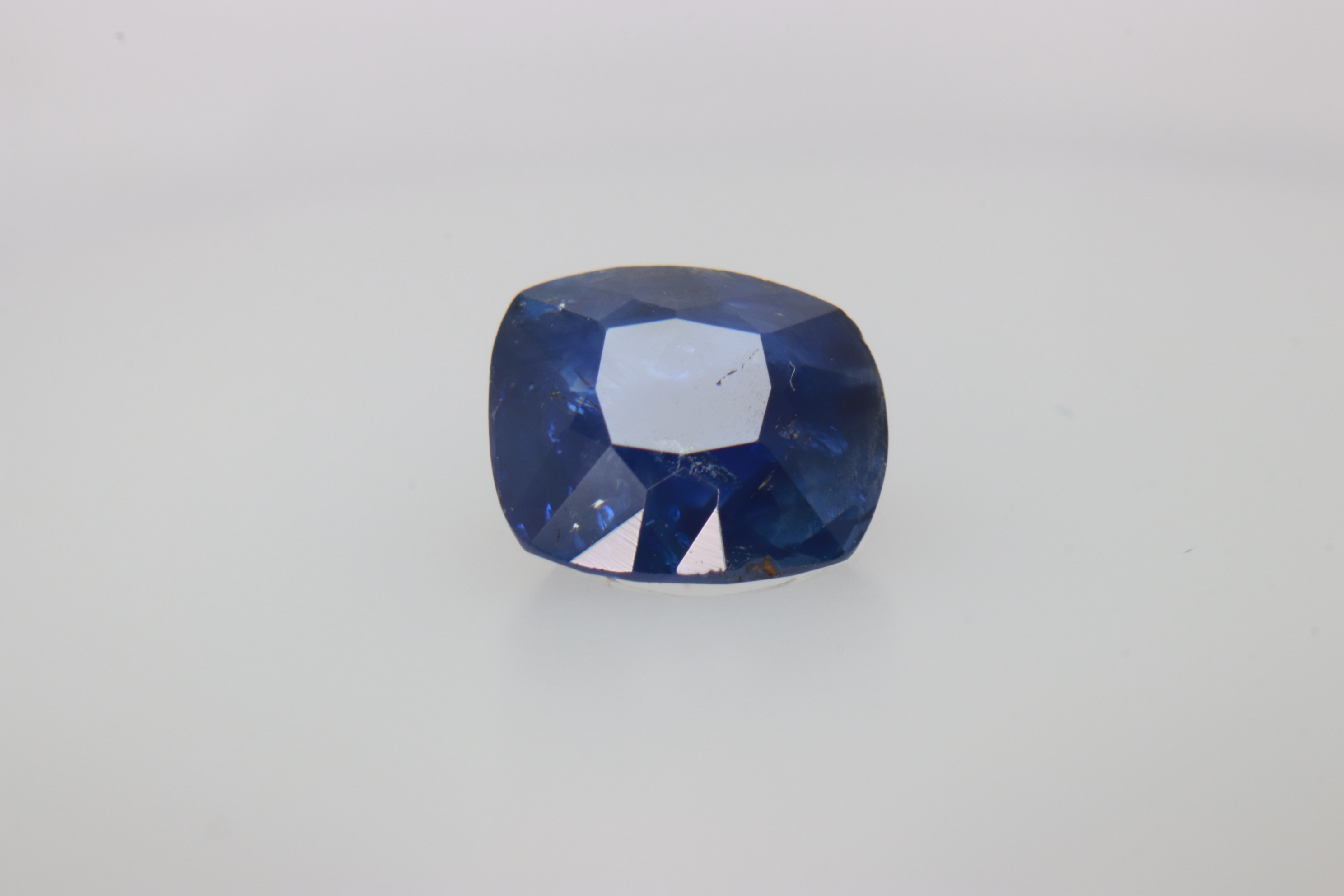 1.1ct Blue Sapphire SI1 Antique Cushion Shape (6x5.7x3.4 mm) Heated gemstone from Sri Lanka