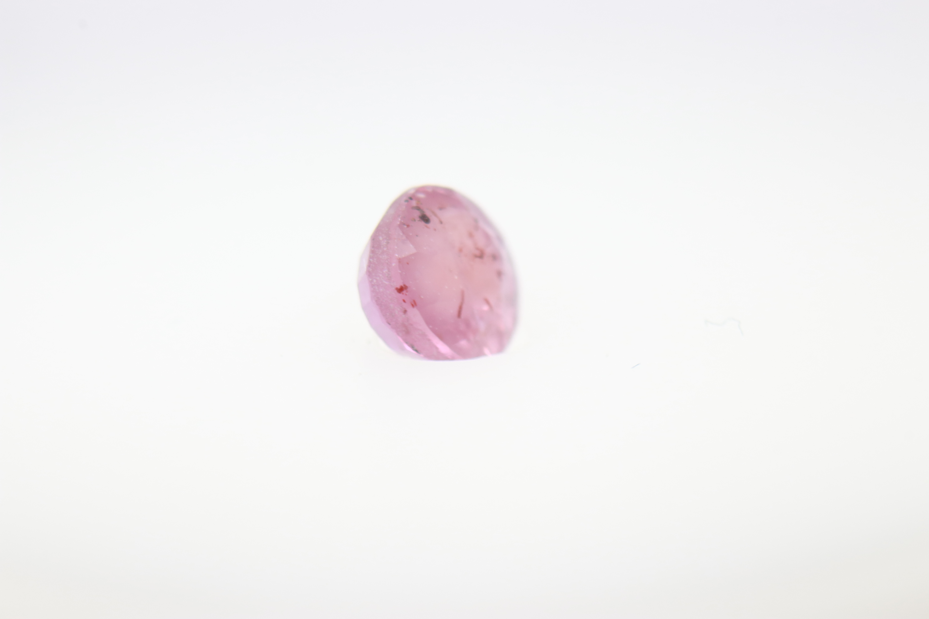 0.5ct Alice Blue Padparadscha SI1 Oval Shape (4.9x3.8x2.8 mm) Unheated gemstone from Sri Lanka