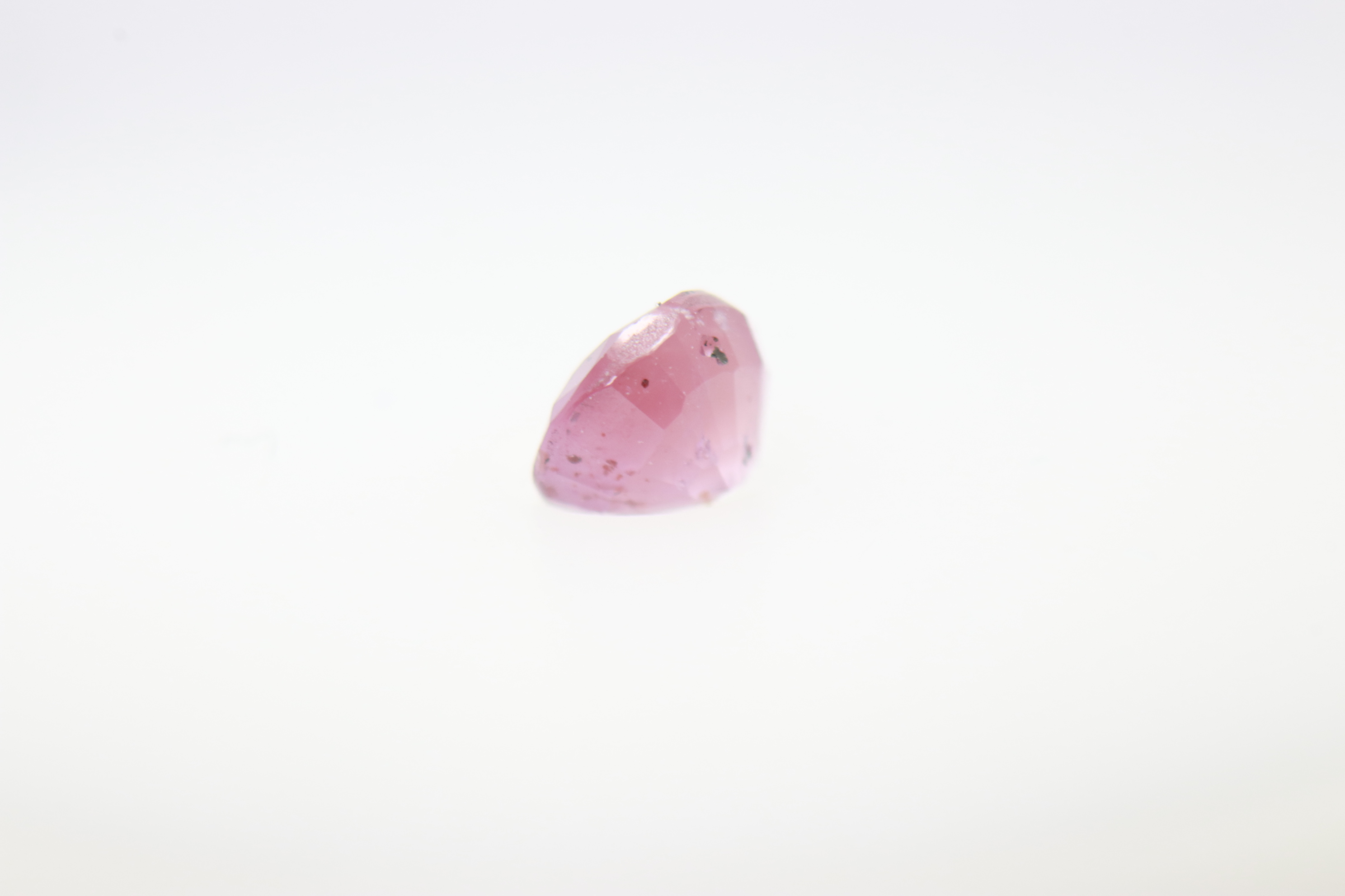 0.5ct Alice Blue Padparadscha SI1 Oval Shape (4.9x3.8x2.8 mm) Unheated gemstone from Sri Lanka