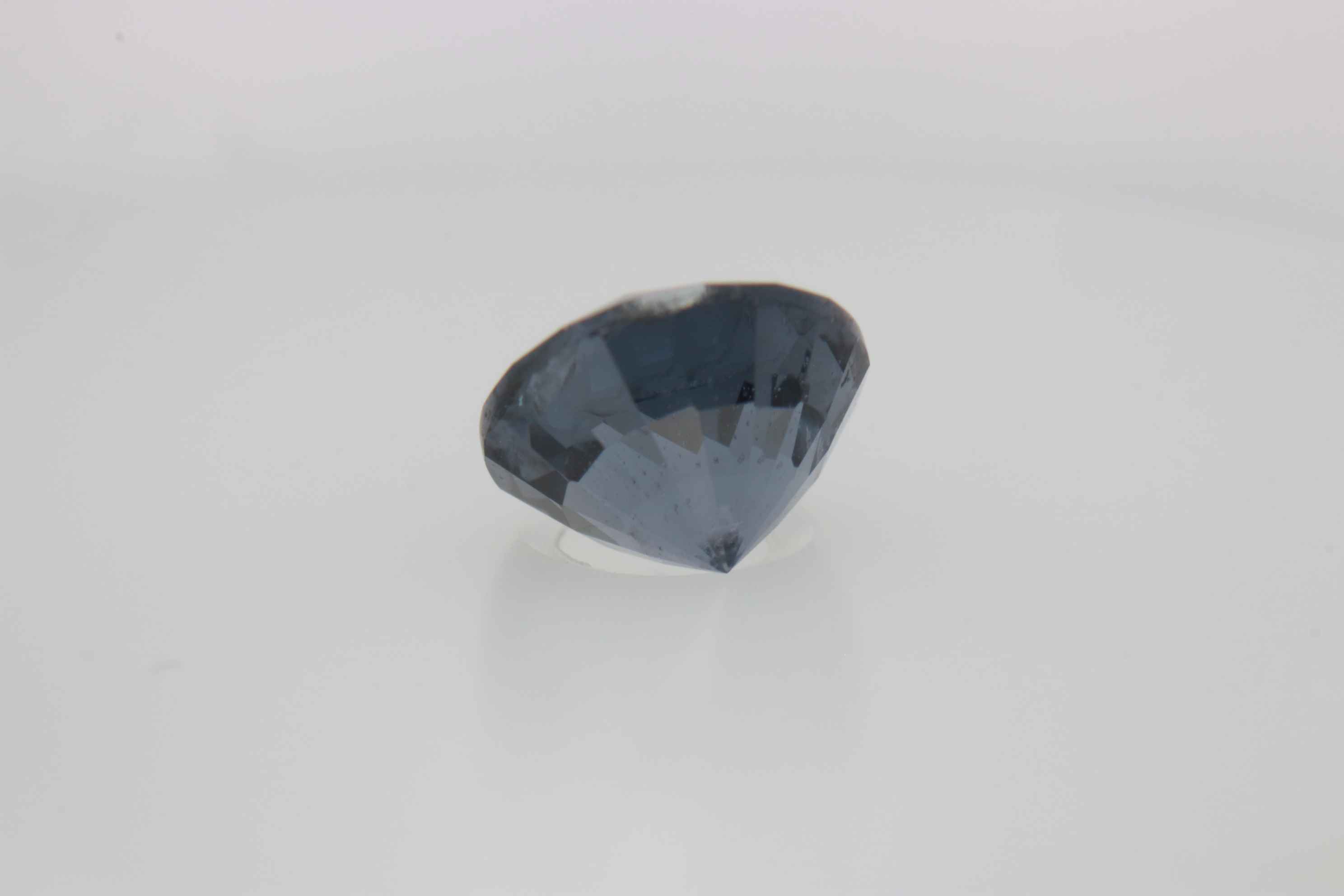 1.1ct Cobolt Spinel Vs1 Round Shape (0x6.1x4.5 mm) Unheated gemstone from Sri Lanka