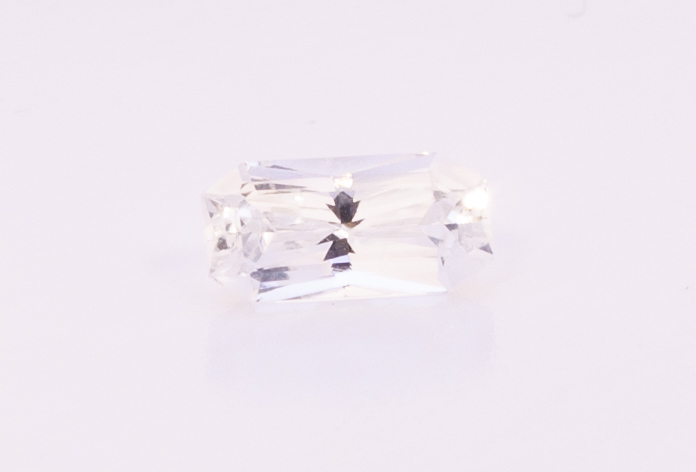 1.8ct White Sapphire SI1 Emerald Shape (9.3x4.5x4 mm) Unheated gemstone from Sri Lanka